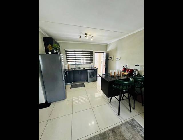 1 BEDROOM PROPERTY TO RENT IN NOORDWYK